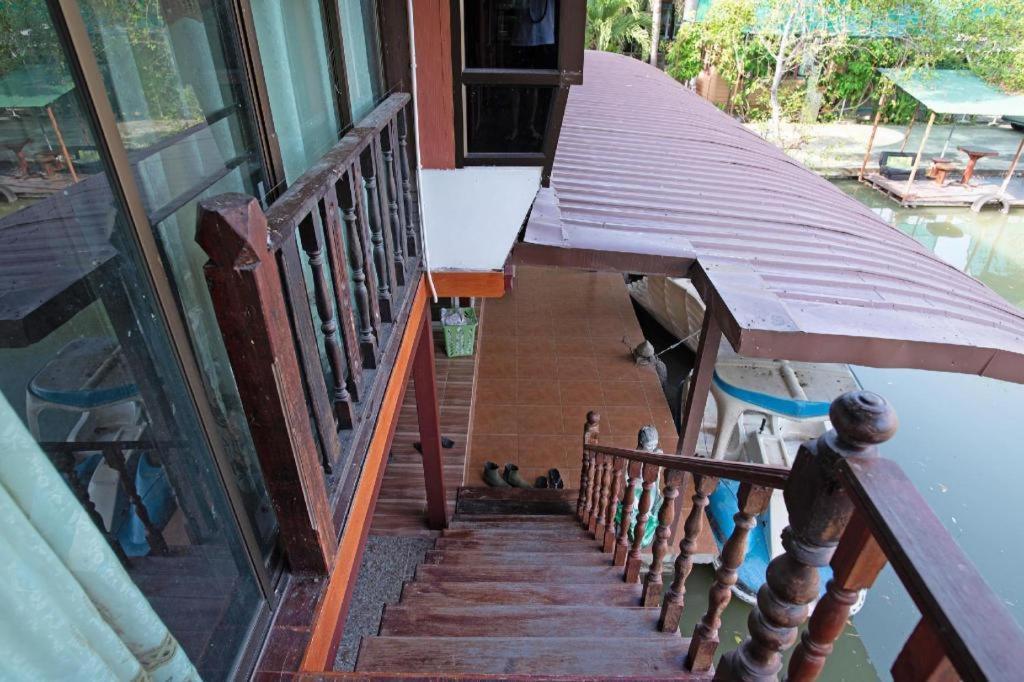 Raknatee Resort Nakhon Pathom Esterno foto