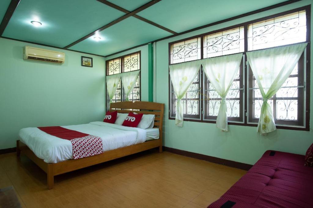 Raknatee Resort Nakhon Pathom Esterno foto