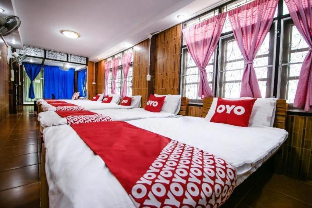 Raknatee Resort Nakhon Pathom Esterno foto