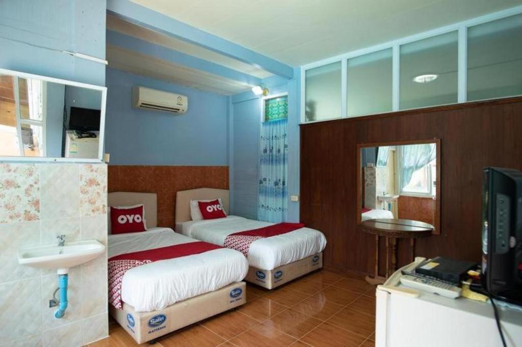 Raknatee Resort Nakhon Pathom Esterno foto