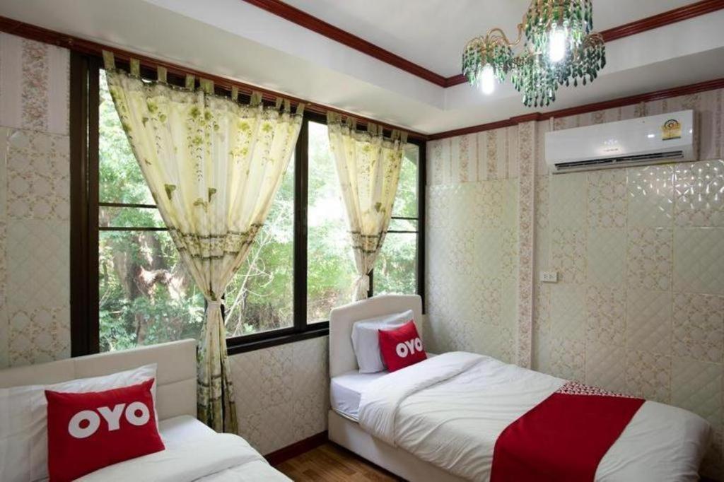 Raknatee Resort Nakhon Pathom Esterno foto