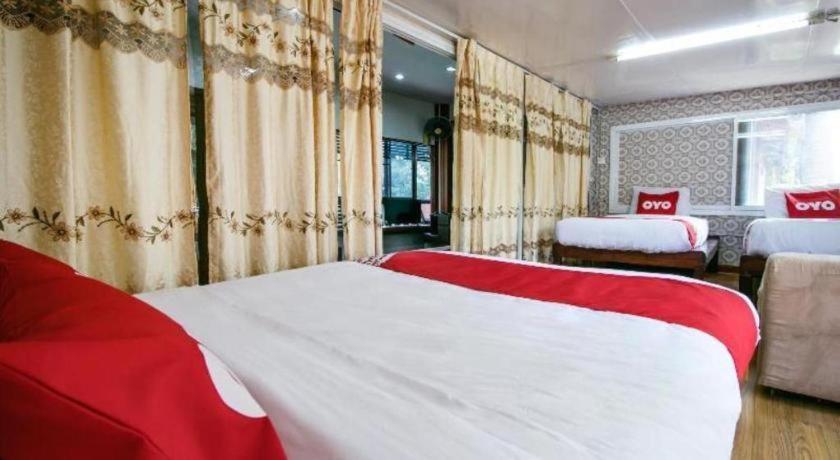 Raknatee Resort Nakhon Pathom Esterno foto